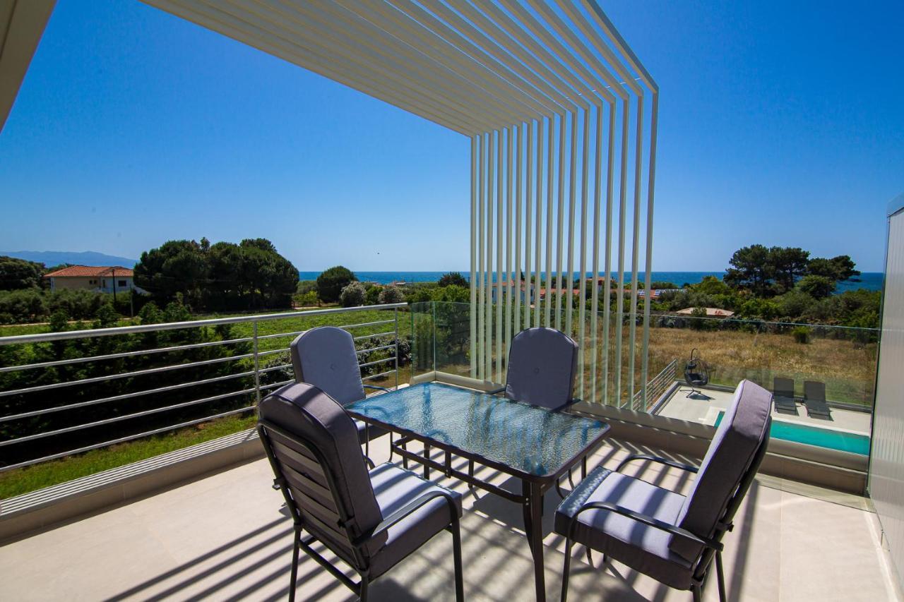 Io Luxury Pool & Hot Tub Suites Preveza Exterior foto